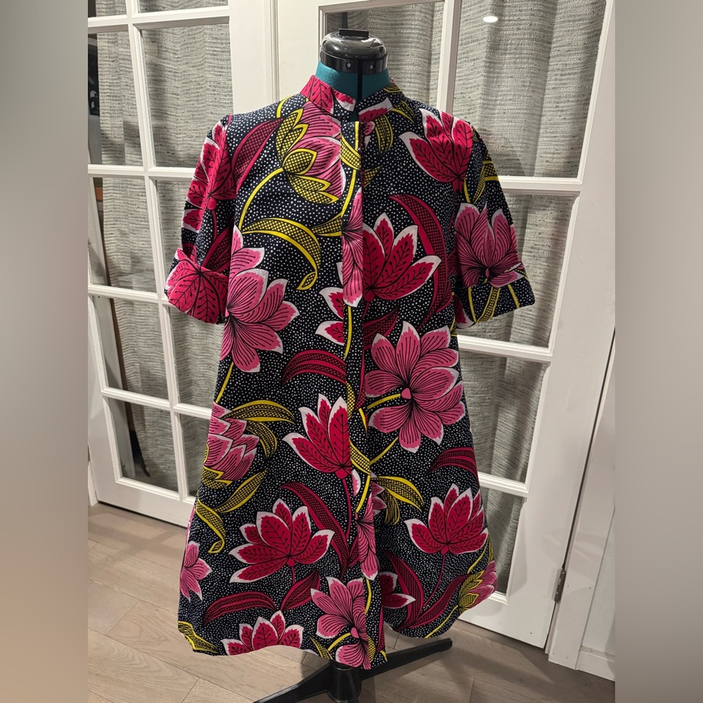 Zuri Dress in Waterlily Medium